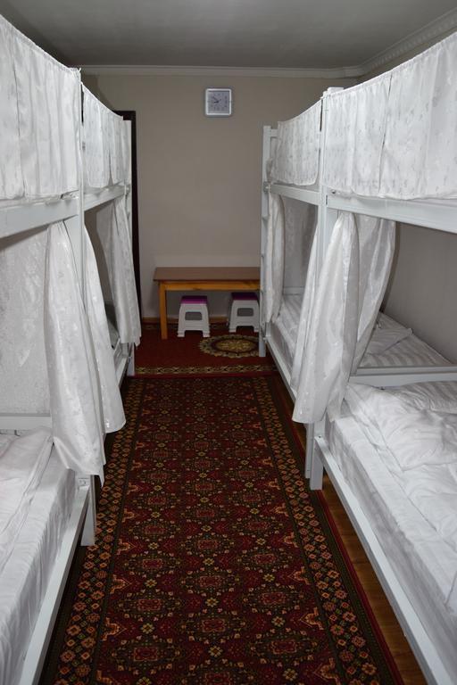 Camel Track Guesthouse And Tour Operator Llc Ulaanbaatar Ruang foto