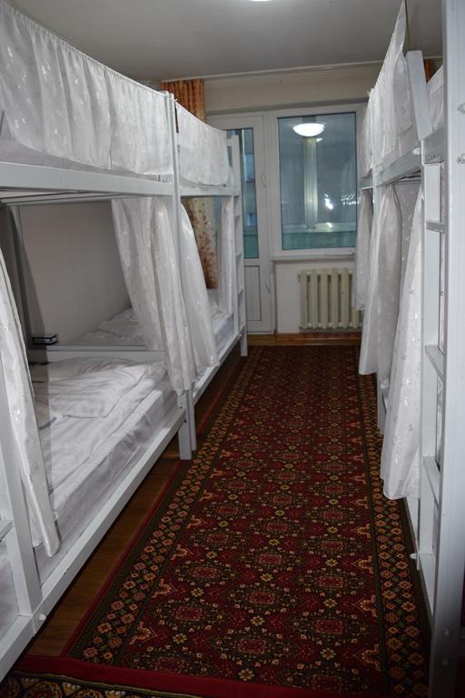 Camel Track Guesthouse And Tour Operator Llc Ulaanbaatar Ruang foto